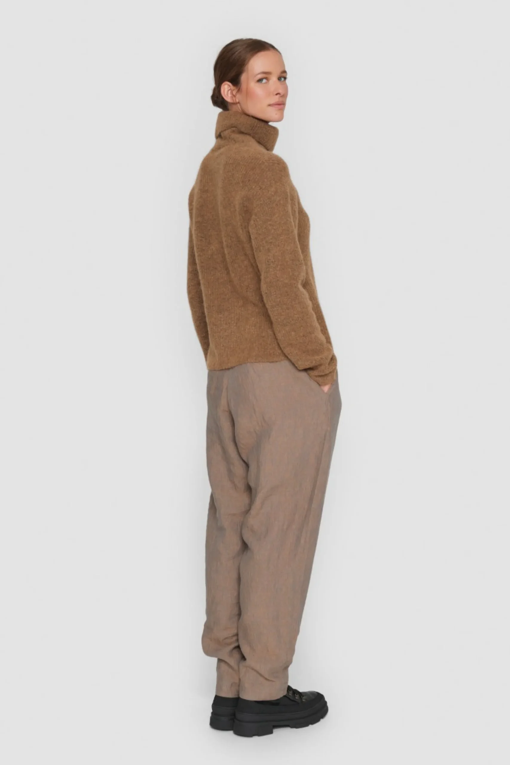 Dandelion Knit Hojhalset Bluse