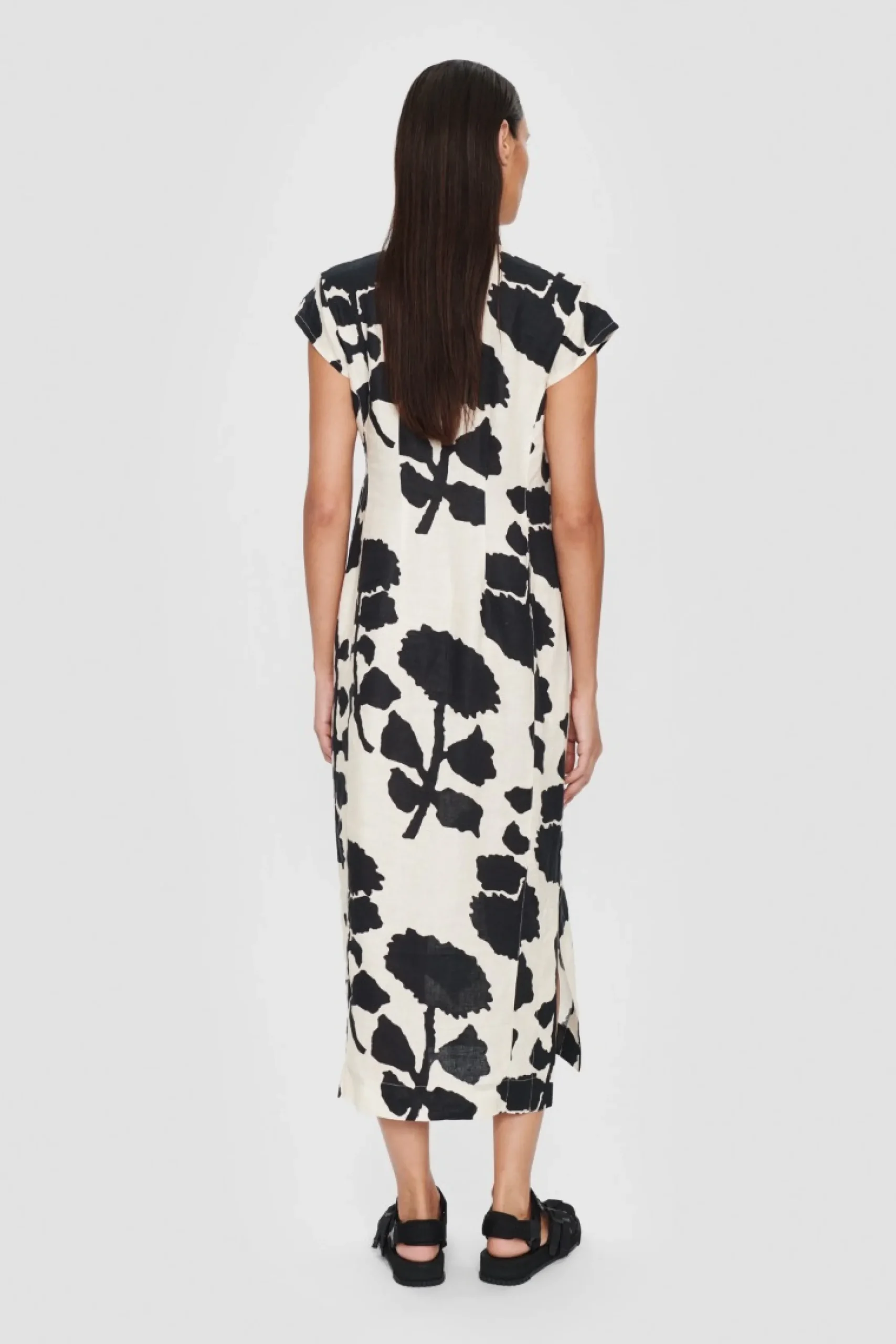 Peony & Waves Kortaermet Kjole