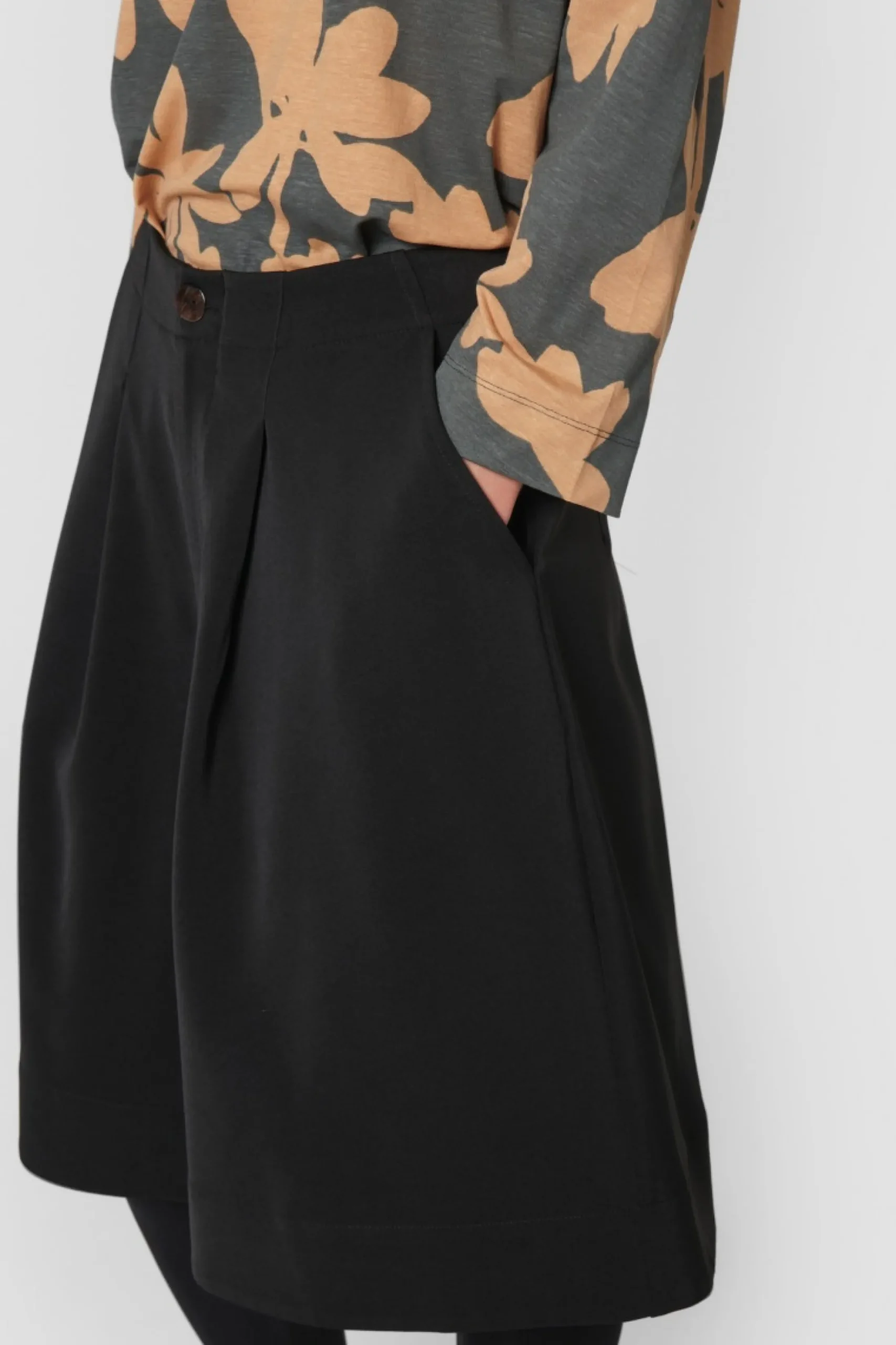 Sakura Stretch Buksenederdel